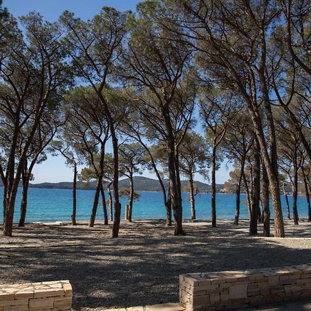Apartmani Dina Biograd Na Moru Eksteriør billede